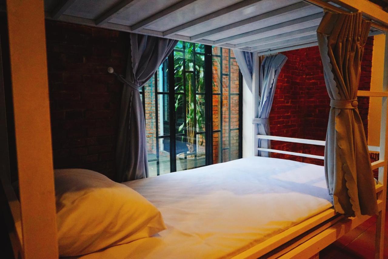 Hue Corner Hostel Exterior photo