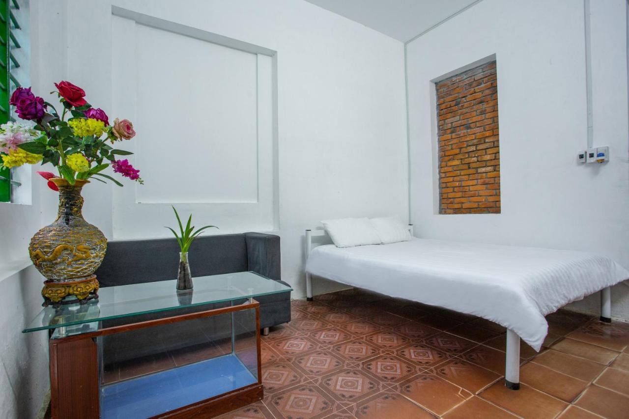 Hue Corner Hostel Exterior photo